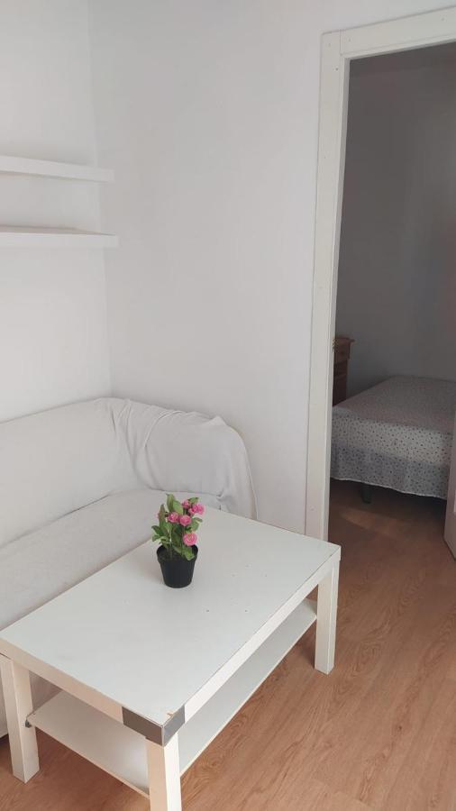 Apartamento En C. Maria Luisa 2 Dormitorios 马德里 外观 照片